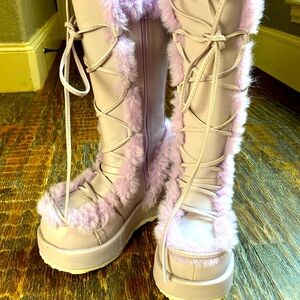 DEMONIA CUB311/LVVL Lavender Vegan Leather Platform Lace-up Mid-Calf Boot